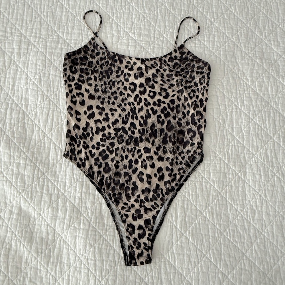 Leopard Print One Piece bodysuit